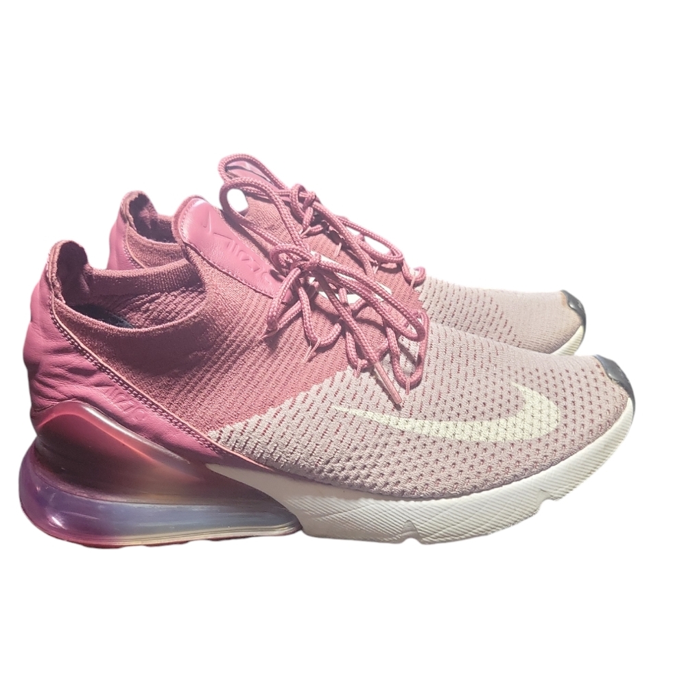 Nike air max 270 flyknit shoe  size 9.5